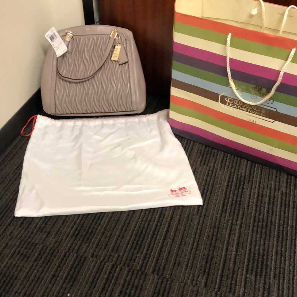 Beautiful brand new gray textured Coach bag